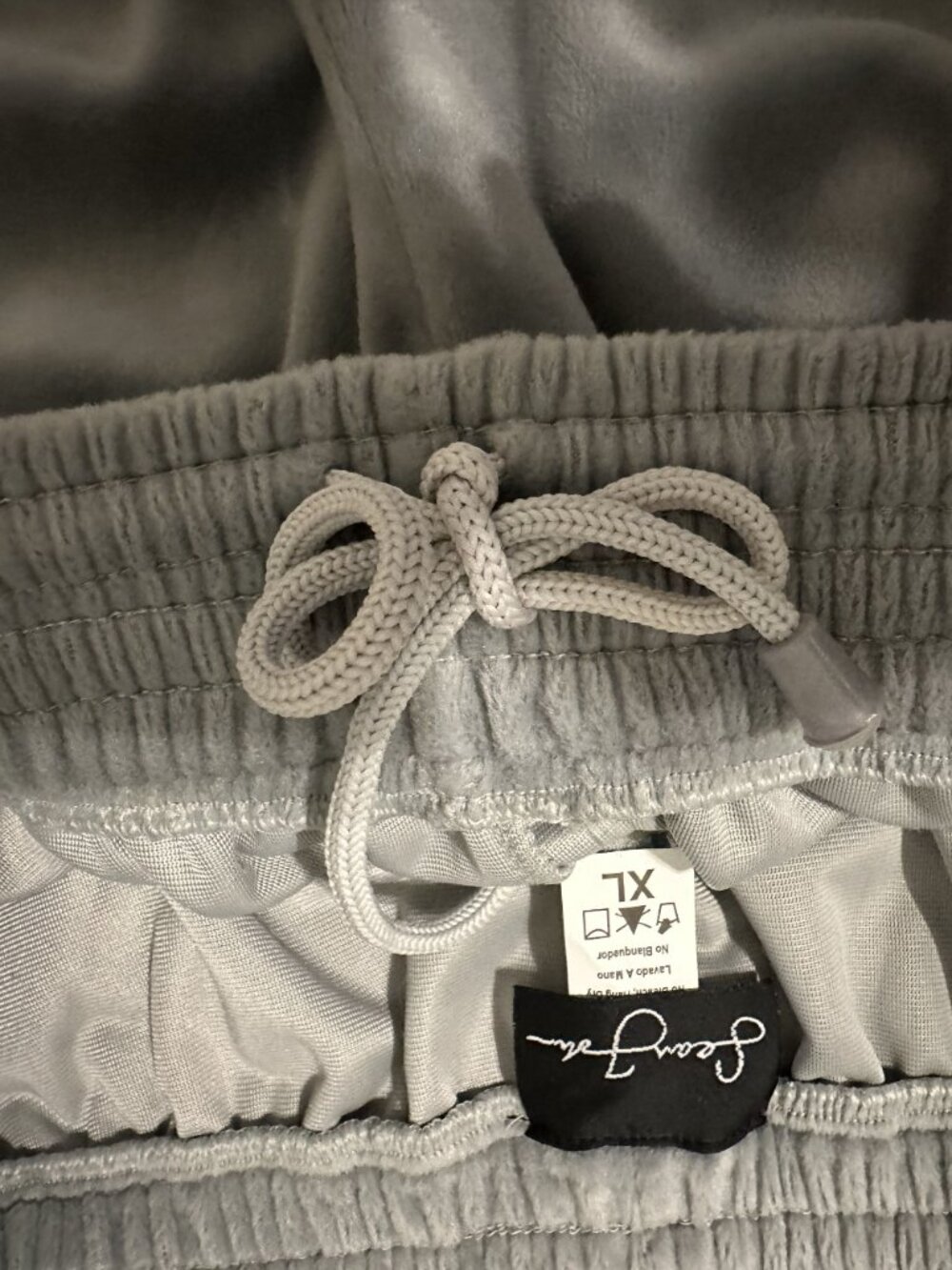 Gray Velour Hoodie & Jogger Set With Drawstring & Embroidered Logo (Sean Jean) - Picture 9 of 11